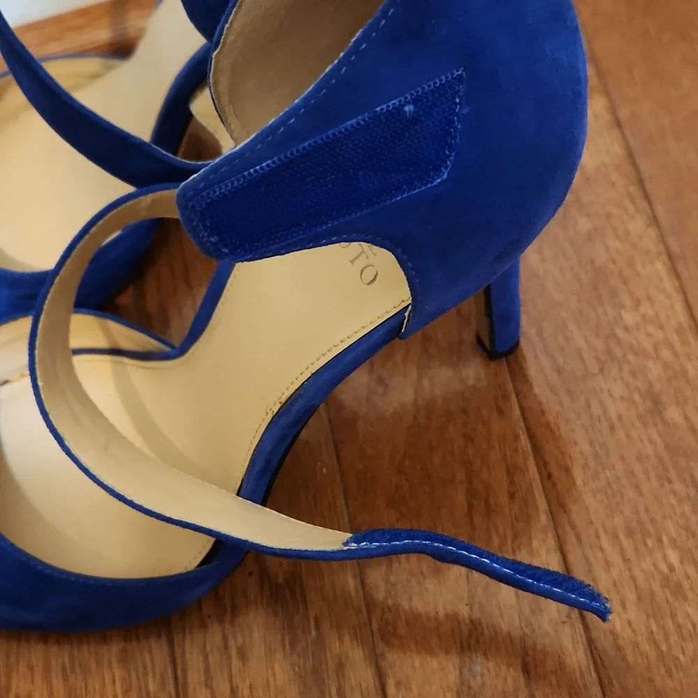 Vince Camuto Royal Blue Suede Heels - Picture 10 of 11